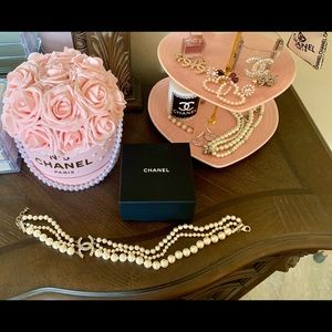 Chanel pearl and crystal baguette choker